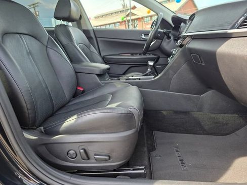 Used 2020 Kia Optima Premium FWD image 40