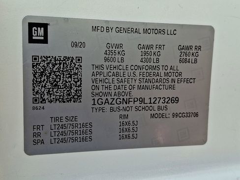 Used 2020 Chevrolet Express 3500 LS RWD image 28