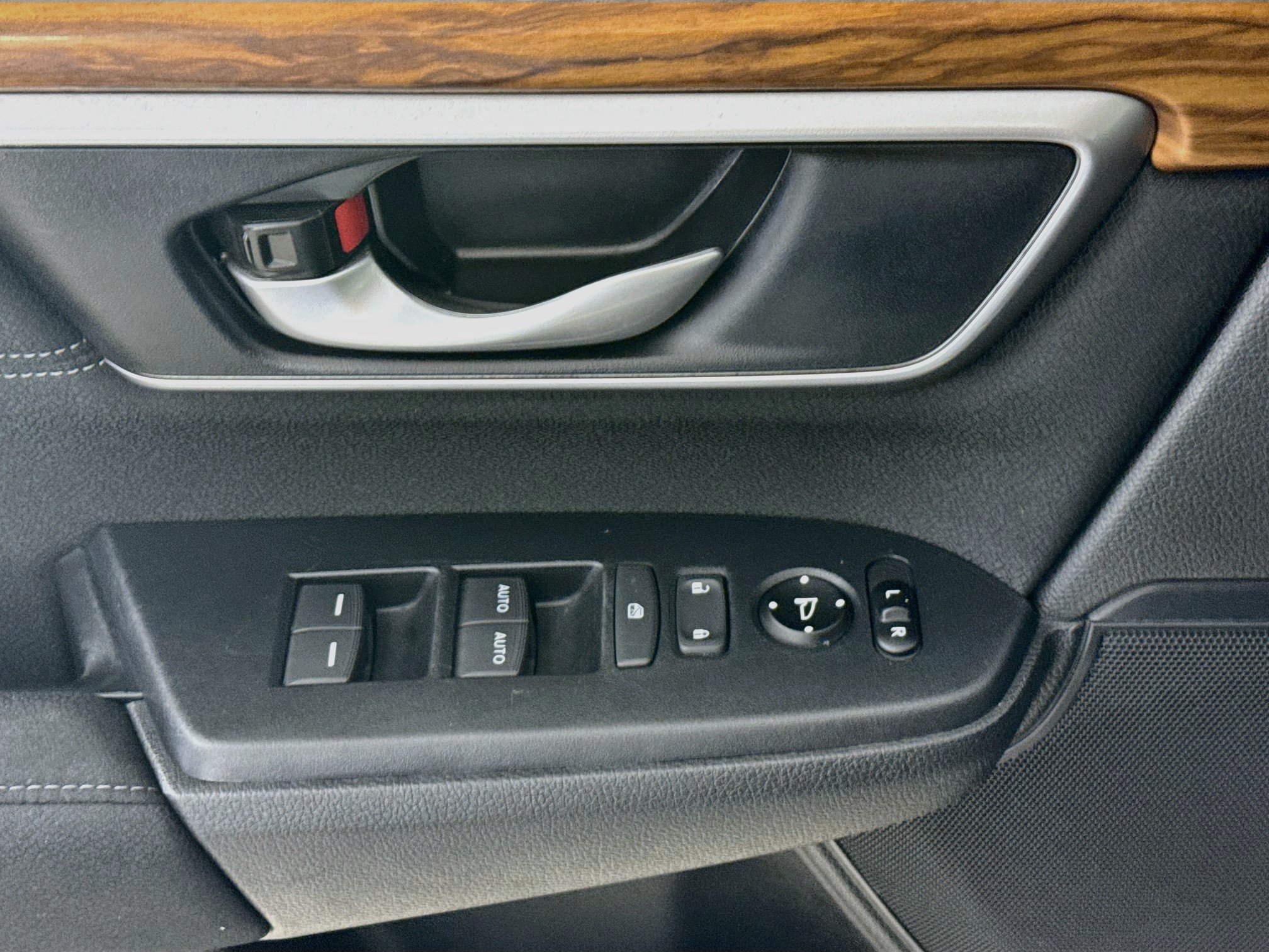 Used 2020 Honda CR-V EX image 20