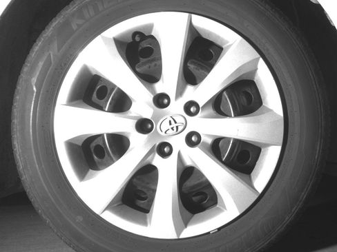 Used 2025 Toyota Corolla LE image 13