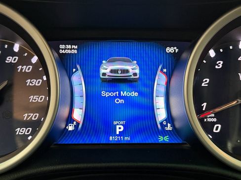 Used 2016 Maserati Ghibli S Q4 AWD/4WD image 12