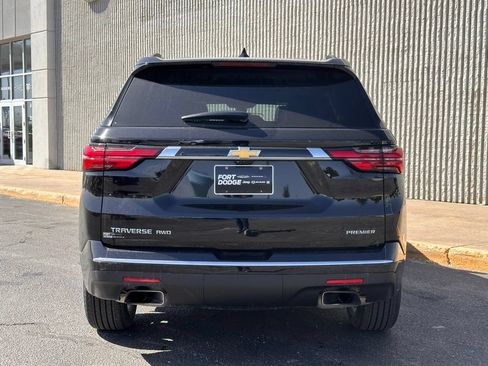 Used 2023 Chevrolet Traverse Premier AWD/4WD image 5