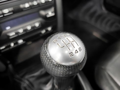 Used 2011 Porsche 911 Carrera S image 2