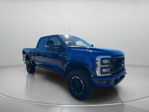 New 2026 Ford F250 Lariat w/ Tremor Off-Road Package image 2