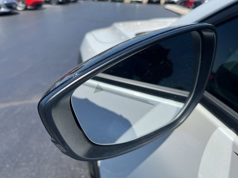 Certified 2025 MAZDA CX-50 AWD 2.5 Hybrid w/ Premium Pkg image 9