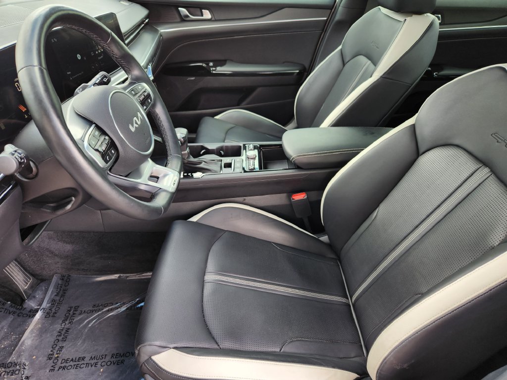 Used 2025 Kia K5 GT-Line w/ GT-Line Premium Package AWD/4WD image 4