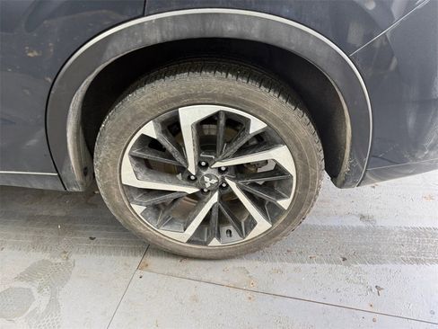 Used 2024 Mitsubishi Outlander 4WD Plug-In Hybrid image 37