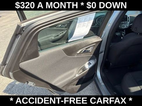 Used 2024 Chevrolet Malibu LT FWD image 34