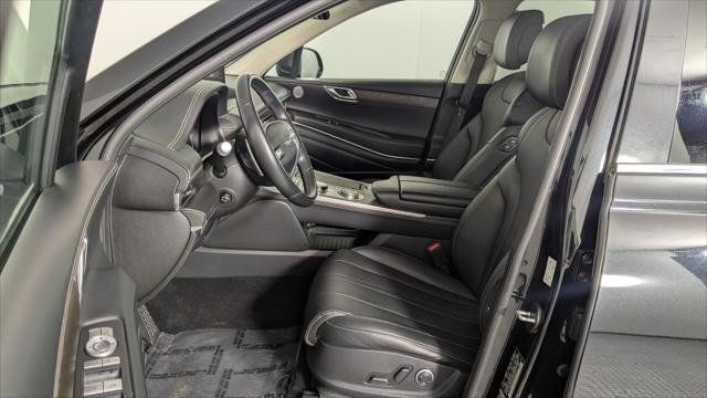 Used 2024 Genesis GV80 2.5T AWD/4WD image 13