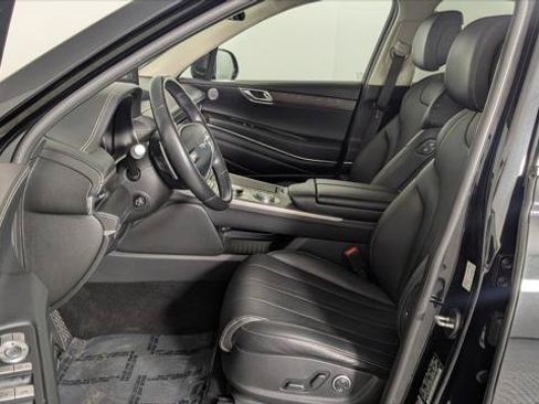 Used 2024 Genesis GV80 2.5T AWD/4WD image 13