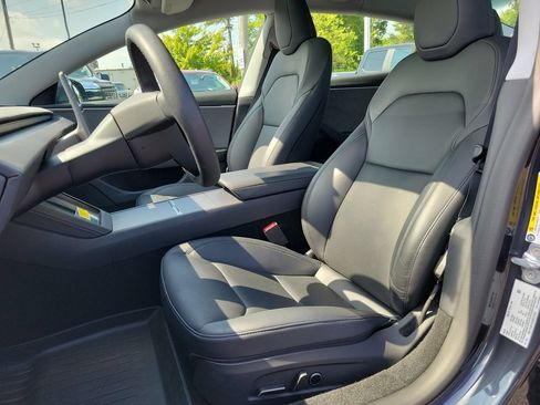 Used 2025 Tesla Model 3 Long Range RWD image 17