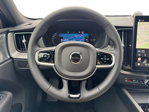 New 2026 Volvo XC60 T8 Ultra w/ Protection Package Premier AWD/4WD image 13