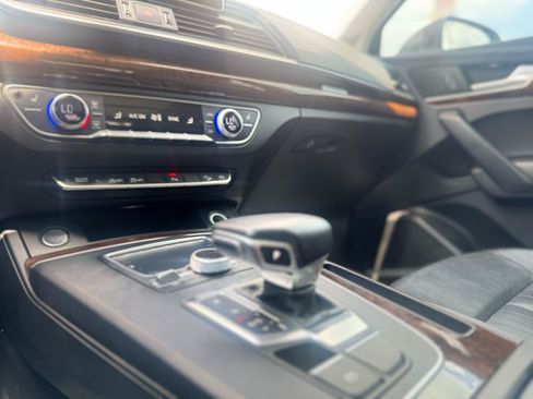 Used 2018 Audi Q5 2.0T Premium Plus AWD/4WD image 50