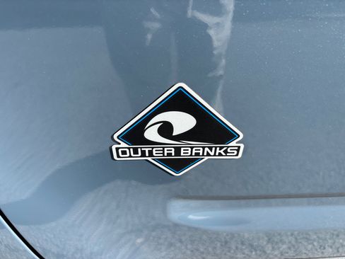 Used 2024 Ford Bronco Sport Outer Banks image 7