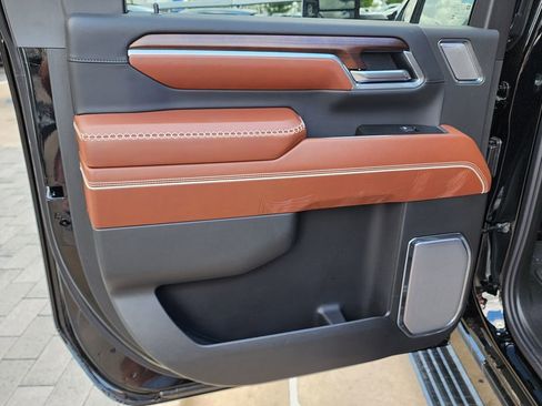 New 2026 GMC Sierra 3500 Denali Ultimate AWD/4WD image 46