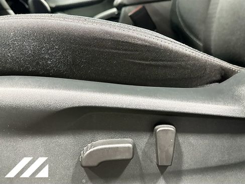 Used 2023 Subaru Ascent Premium w/ Convenience Package image 20