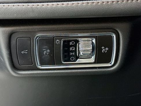 Certified 2023 Lincoln Aviator Reserve w/ Elements Package Plus AWD/4WD image 13