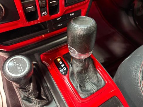 Used 2020 Jeep Wrangler Unlimited Sport S image 14