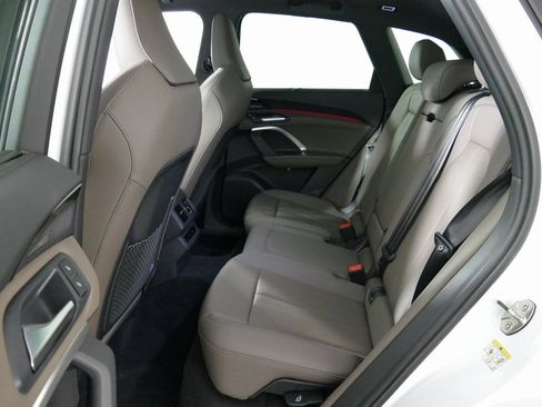 New 2025 Audi Q5 Premium Plus image 30