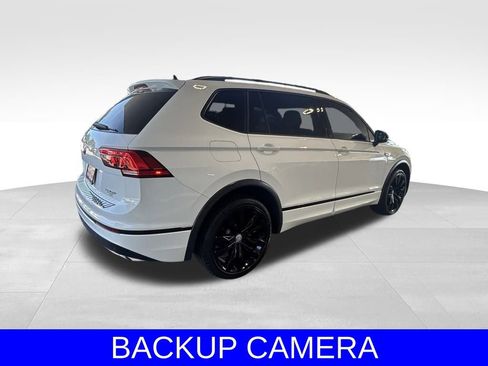 Used 2021 Volkswagen Tiguan SE R-Line image 4