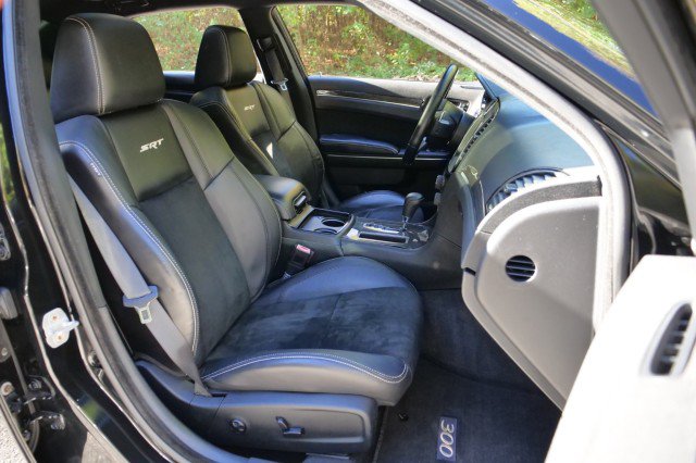 Used 2012 Chrysler 300 SRT8 w/ 19-Premium Speaker Group RWD image 46
