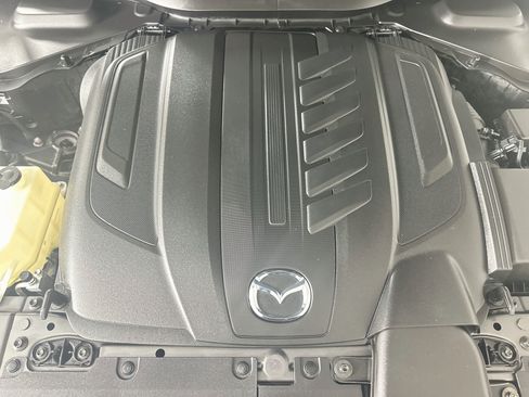 Used 2025 MAZDA CX-90 3.3 Turbo w/ Preferred Package AWD/4WD image 35