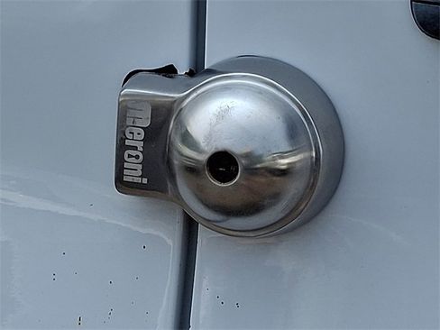 Used 2020 Ford Transit 250 Low Roof AWD image 32