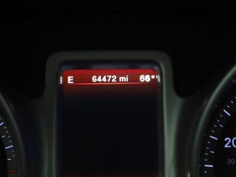 Used 2018 Dodge Journey SE w/ Popular Equipment Group FWD image 34