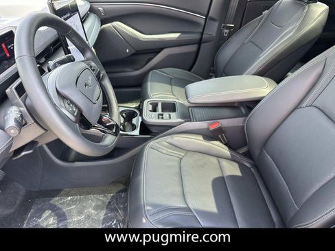 New 2025 Ford Mustang Mach-E Premium image 9