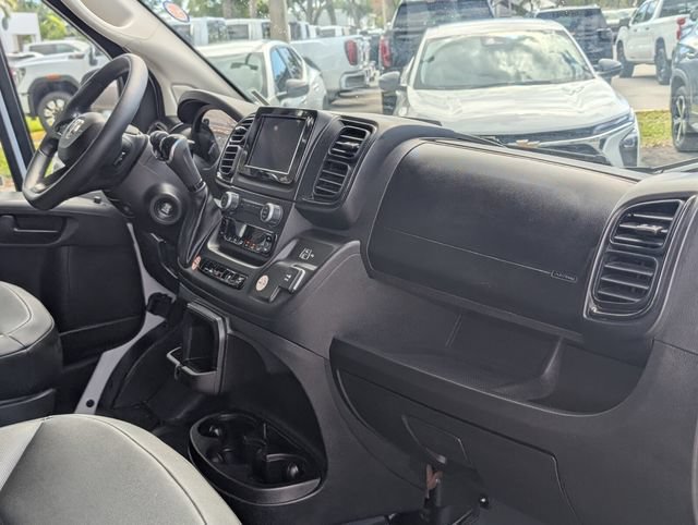 Used 2025 RAM ProMaster 2500 w/ Convenience Group FWD image 17