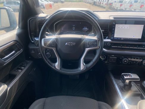 Used 2024 Chevrolet Silverado 1500 RST w/ Convenience Package II AWD/4WD image 23