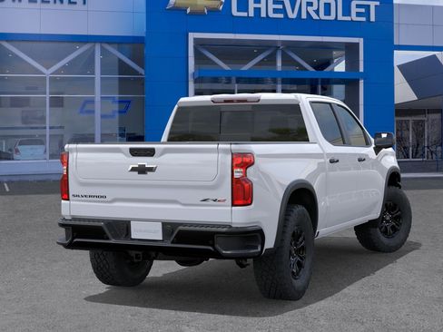 New 2026 Chevrolet Silverado 1500 ZR2 AWD/4WD image 4