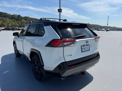 Certified 2019 Toyota RAV4 XSE AWD/4WD image 6