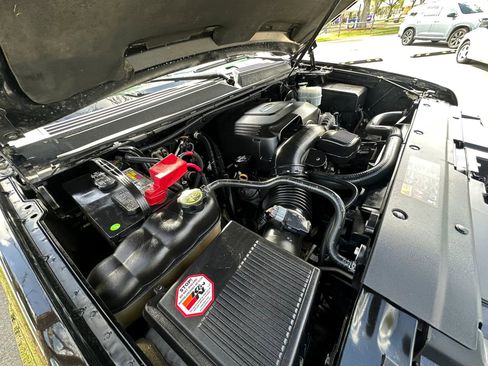 Used 2013 Chevrolet Tahoe LTZ image 48