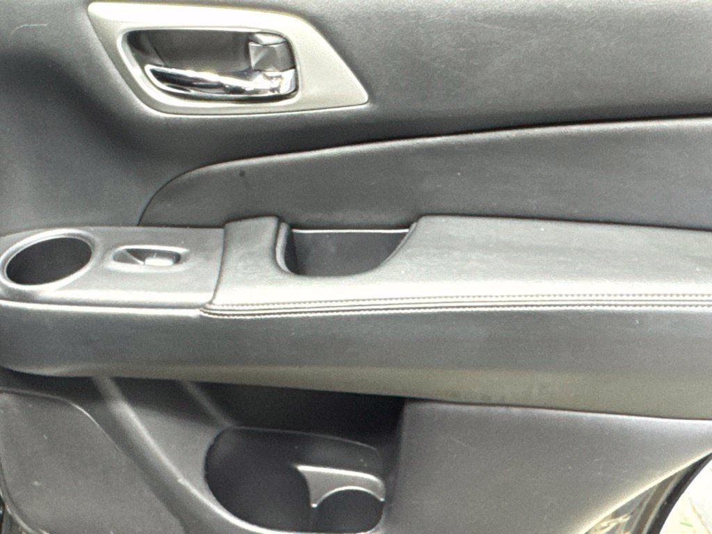Used 2019 Nissan Pathfinder SV w/ SV All Weather Package FWD image 24