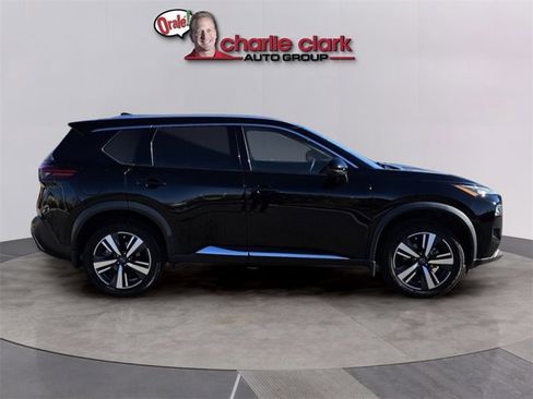 Certified 2023 Nissan Rogue SL w/ SL Premium Package image 7