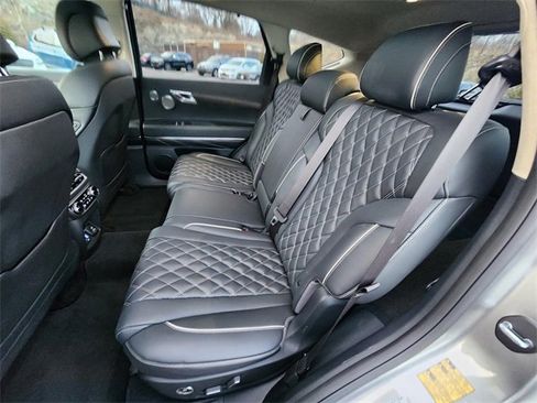 Used 2024 Genesis GV80 3.5T w/ Prestige Package image 21