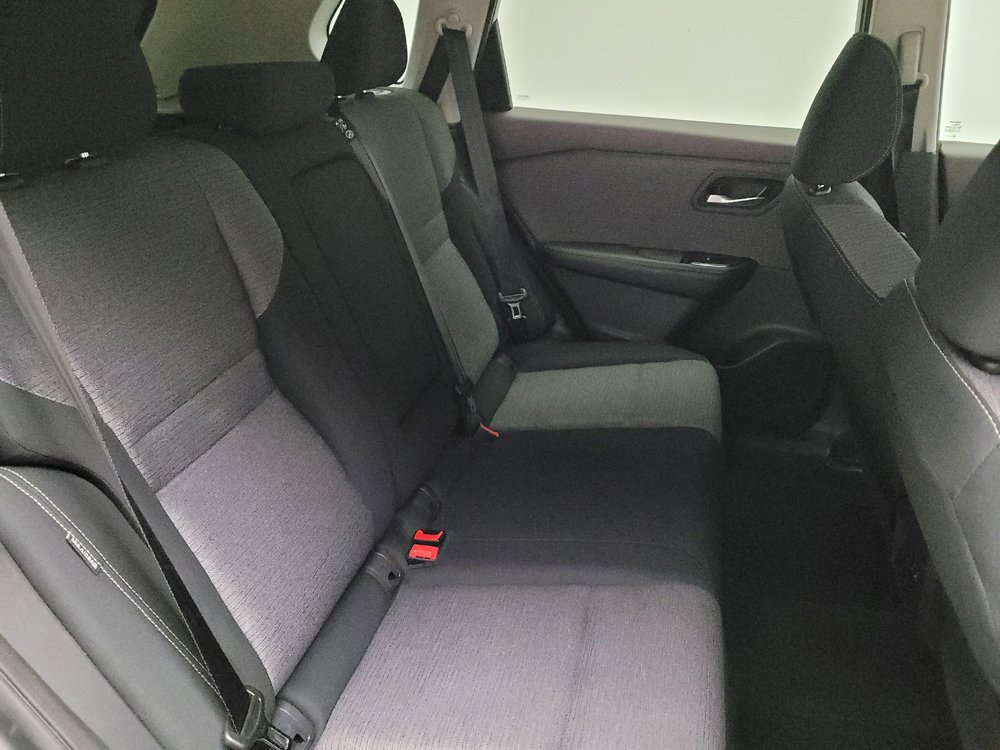 Used 2021 Nissan Rogue SV FWD image 19