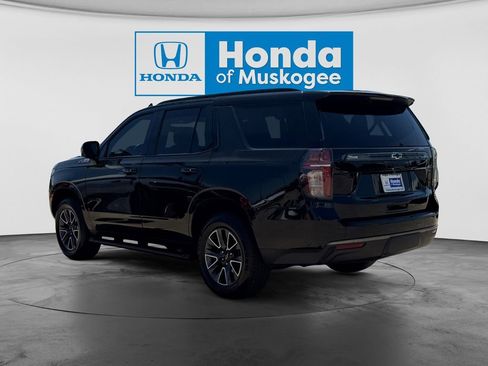 Used 2022 Chevrolet Tahoe Z71 w/ Luxury Package AWD/4WD image 3
