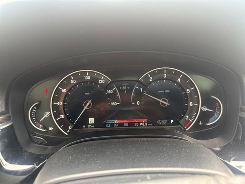 Used 2019 BMW 530i w/ Convenience Package image 25