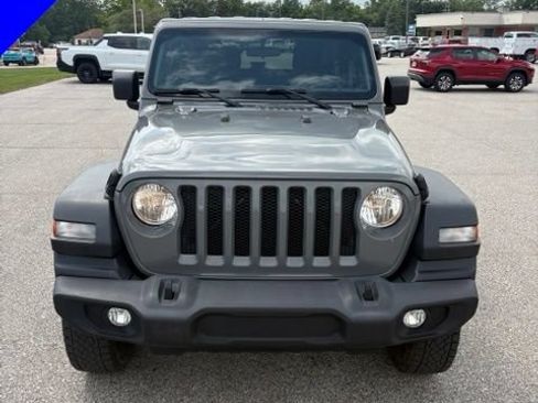 Used 2018 Jeep Wrangler Sport w/ Quick Order Package 24S AWD/4WD image 9
