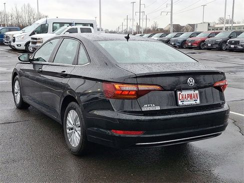 Used 2019 Volkswagen Jetta S w/ Driver Assistance Package image 4