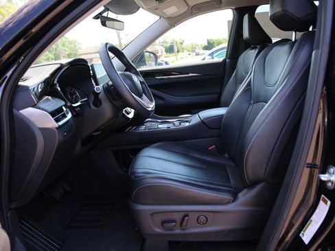 Used 2023 INFINITI QX60 Pure AWD/4WD image 19