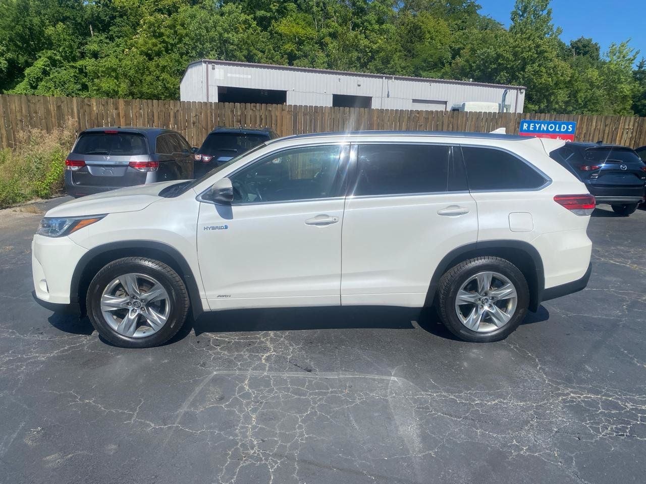 Used 2018 Toyota Highlander Limited AWD/4WD image 6