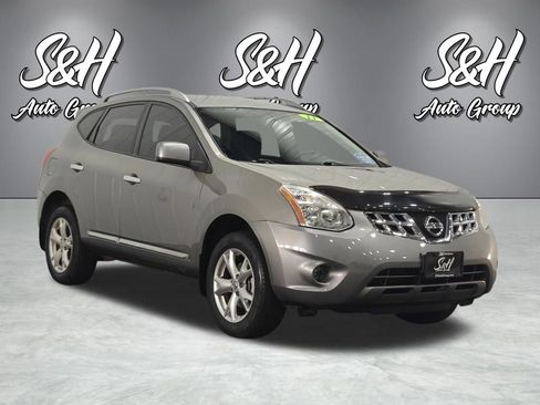 Used 2011 Nissan Rogue SV AWD/4WD image 2