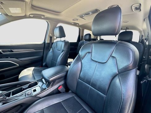 Used 2020 Kia Telluride EX w/ EX Premium Package AWD/4WD image 22