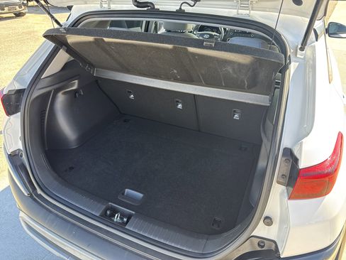 Used 2023 Hyundai Kona SEL image 31