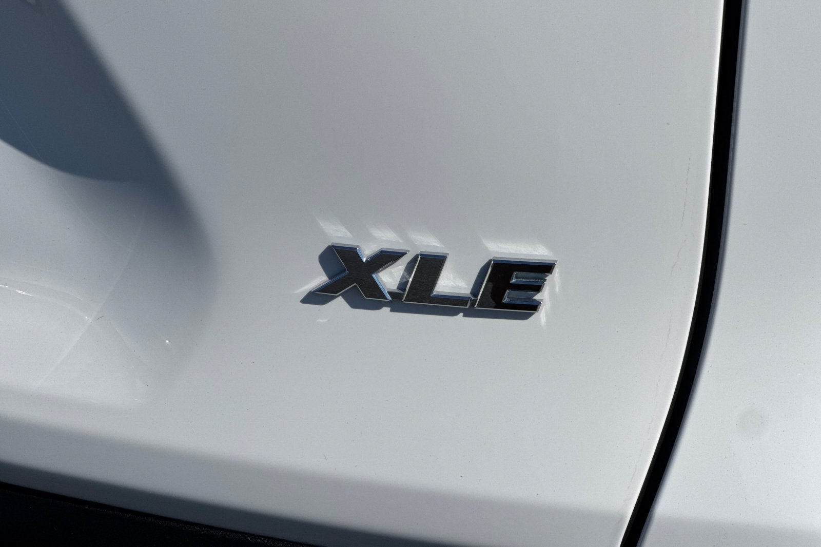 Used 2024 Toyota RAV4 XLE w/ Convenience Package FWD image 14