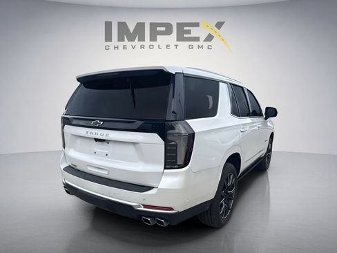 Used 2025 Chevrolet Tahoe High Country AWD/4WD image 4