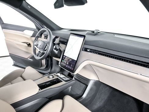 Certified 2025 Volvo EX90 Ultra image 27